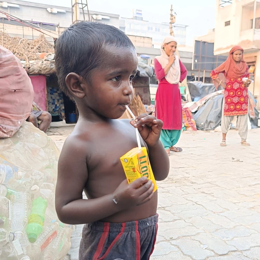 A sip of Frooti, and a sky full of smiles
